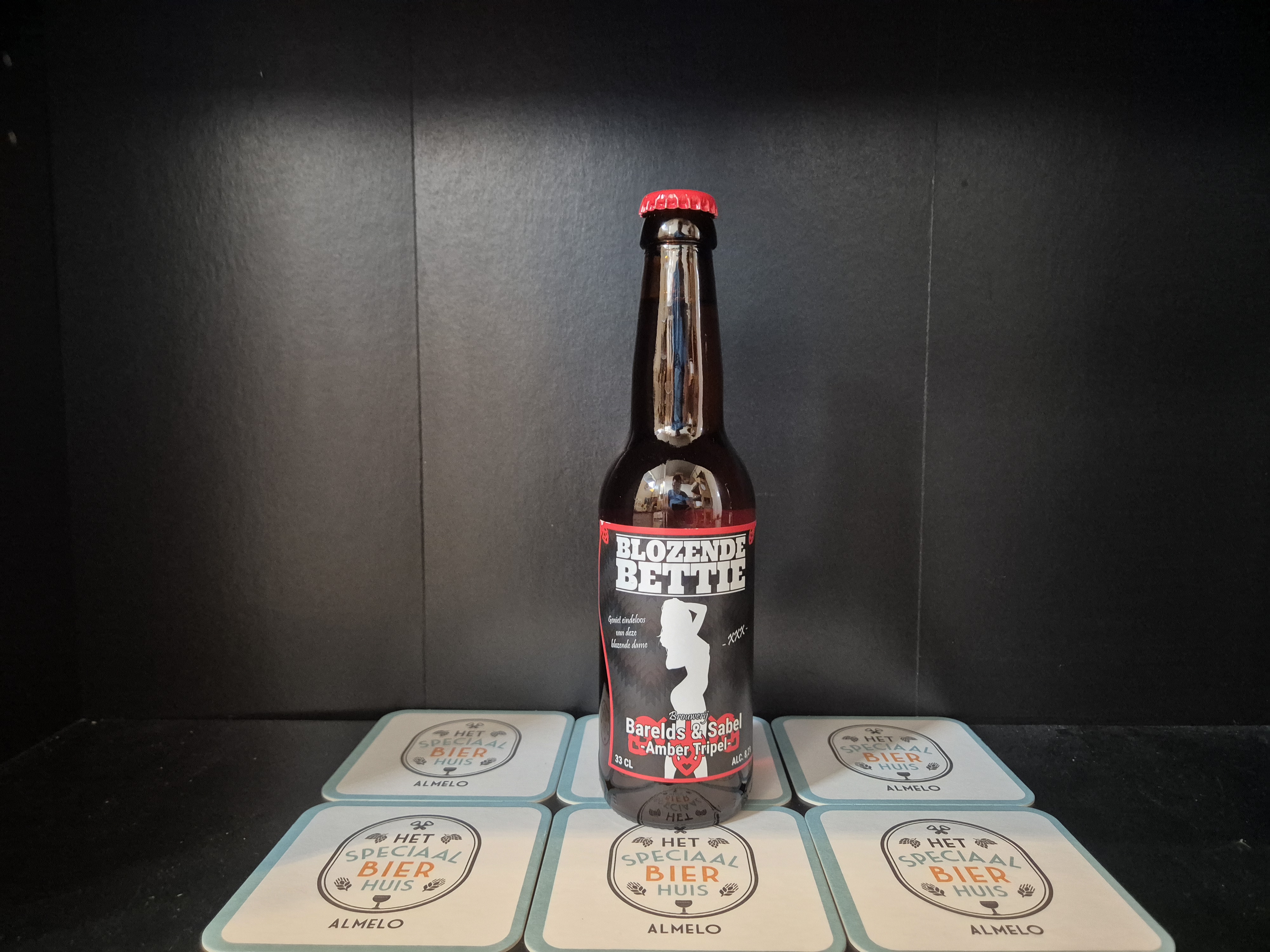 Brouwerij Barelds & Sabel Blozende Bettie Amber Tripel - 330ml - 8,2%