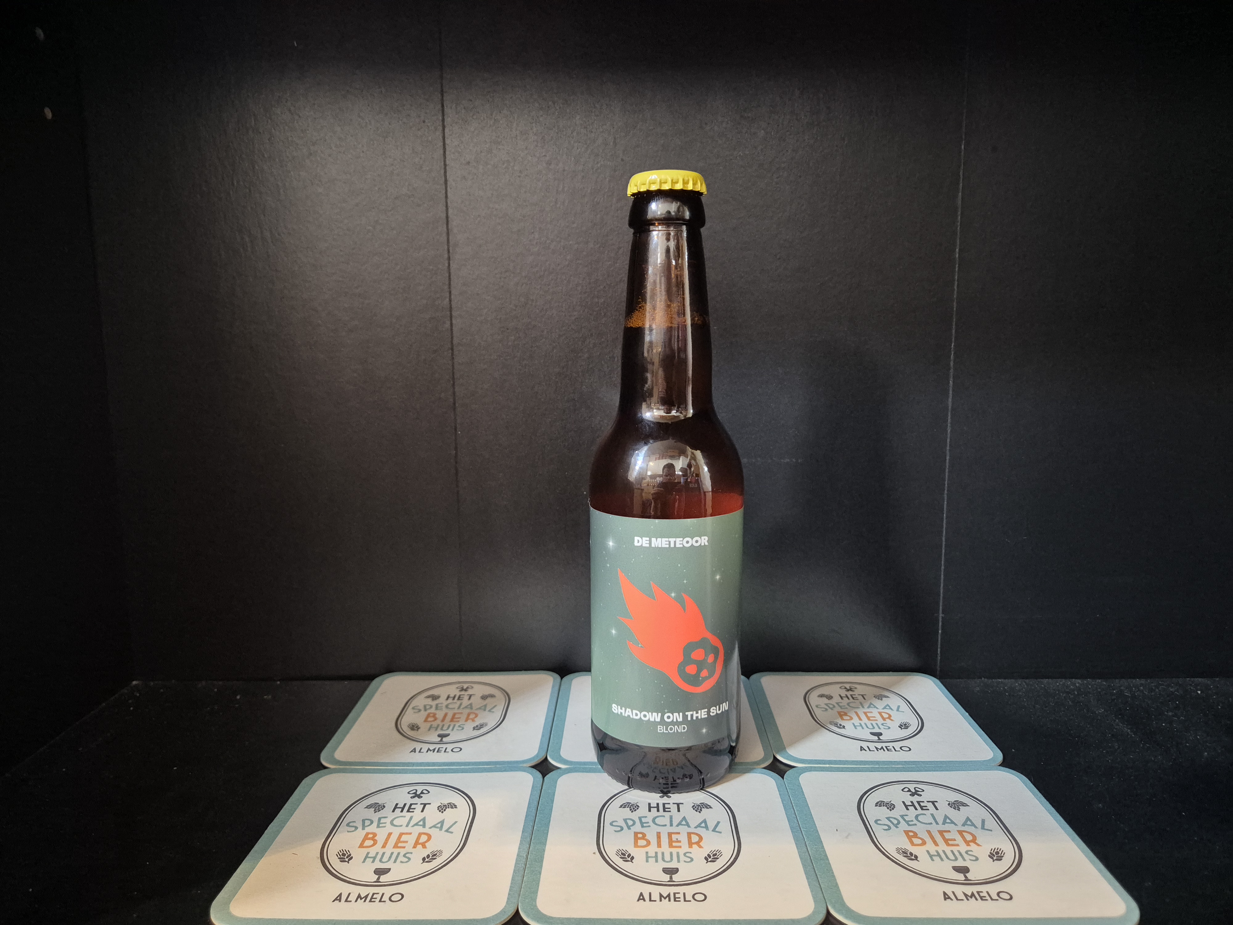 De Meteoor Shadow On The Sun Honing Blond - 330ml - 6,2%