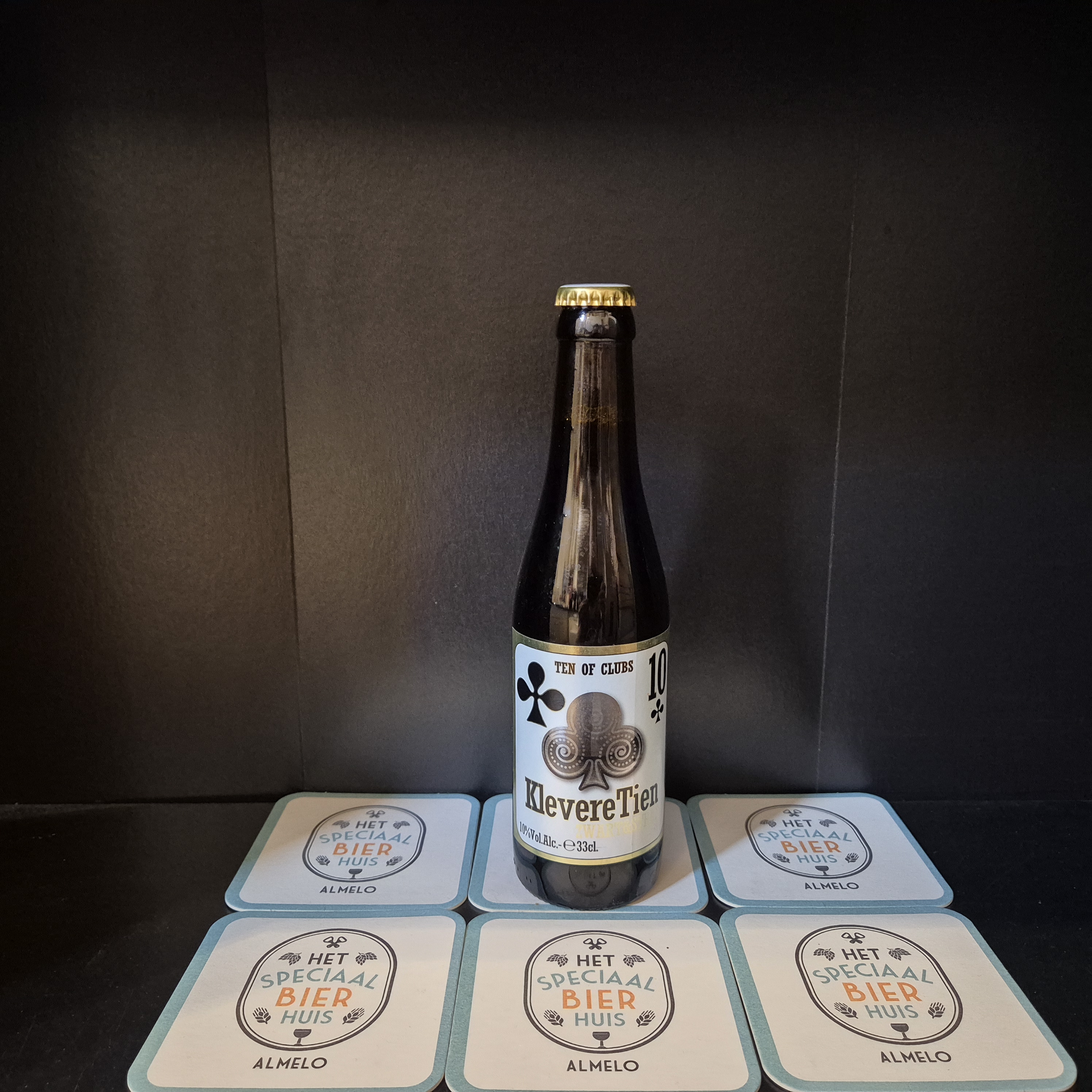 Het Nest Kleveretien Zwart en Straf Quadrupel - 330ml - 10%